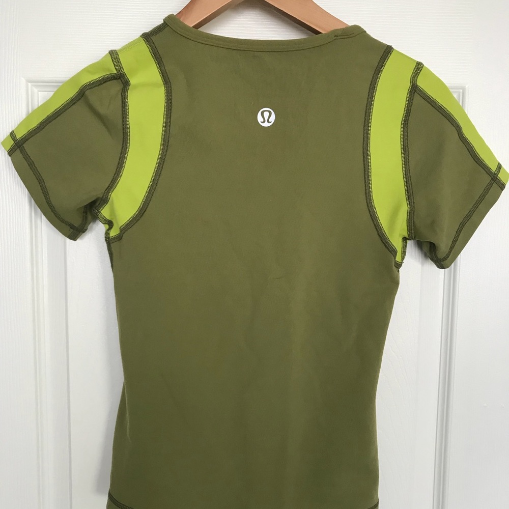 BNWOT vintage Lululemon tee - Picture 4 of 5
